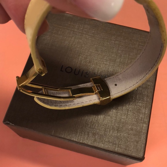 Louis Vuitton Hapi monogram leather bracelet - Picture 6 of 7